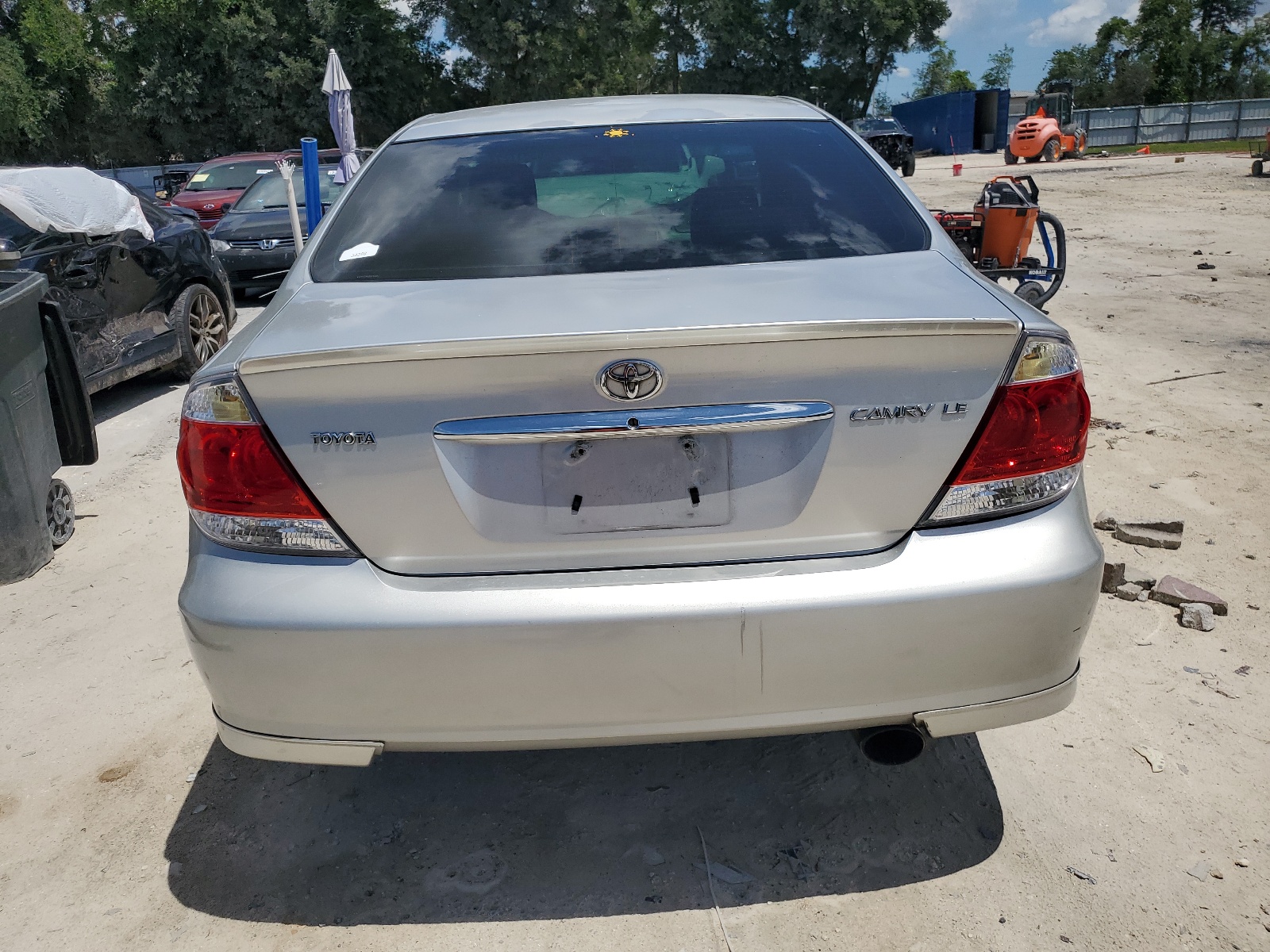 4T1BE32K65U615223 2005 Toyota Camry Le