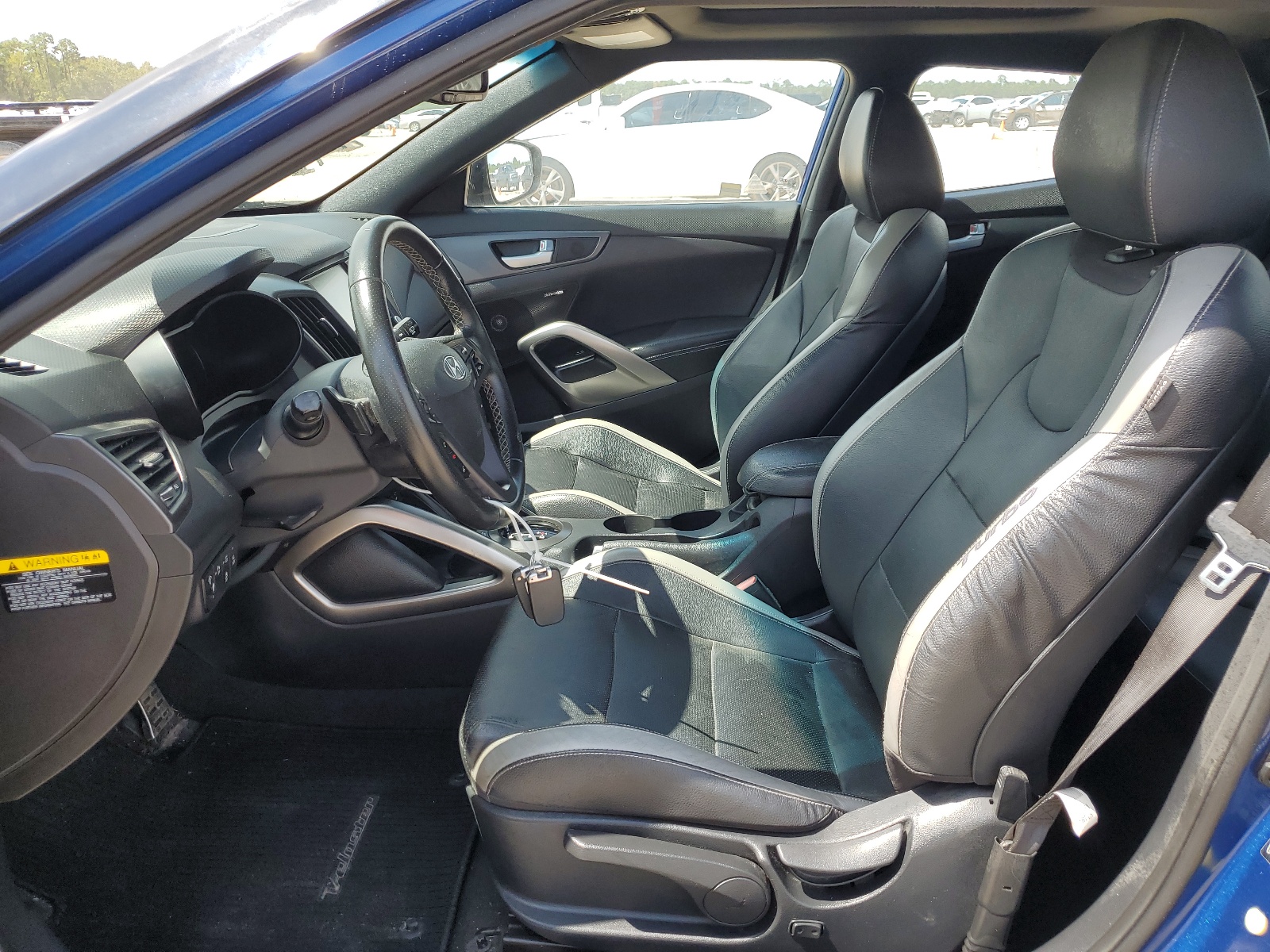 KMHTC6AE7GU289748 2016 Hyundai Veloster Turbo