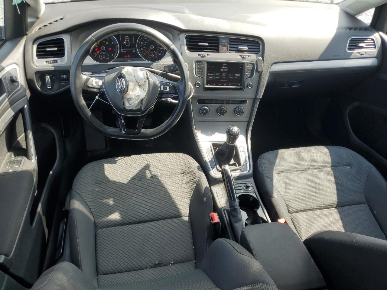 2016 Volkswagen Golf S VIN: 3VW117AU3GM060676 Lot: 64019824