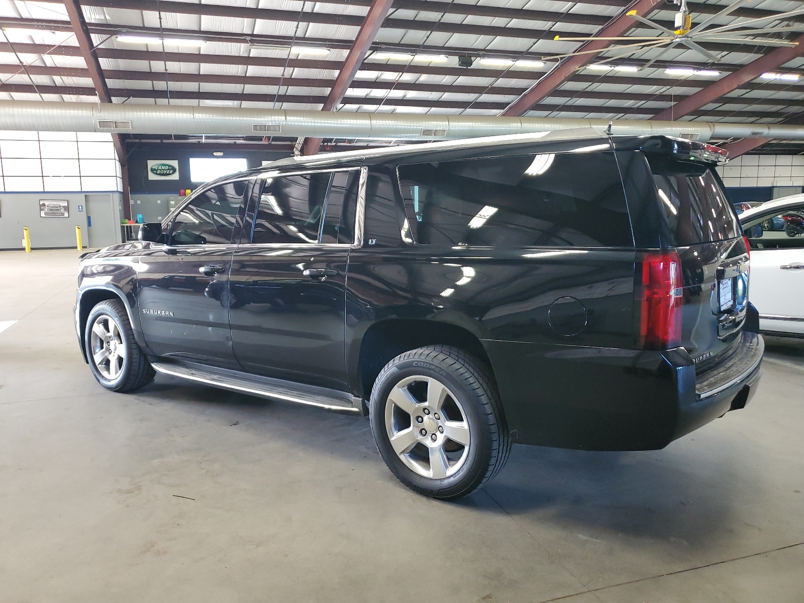 2015 Chevrolet Suburban K1500 Lt vin: 1GNSKJKC1FR260614