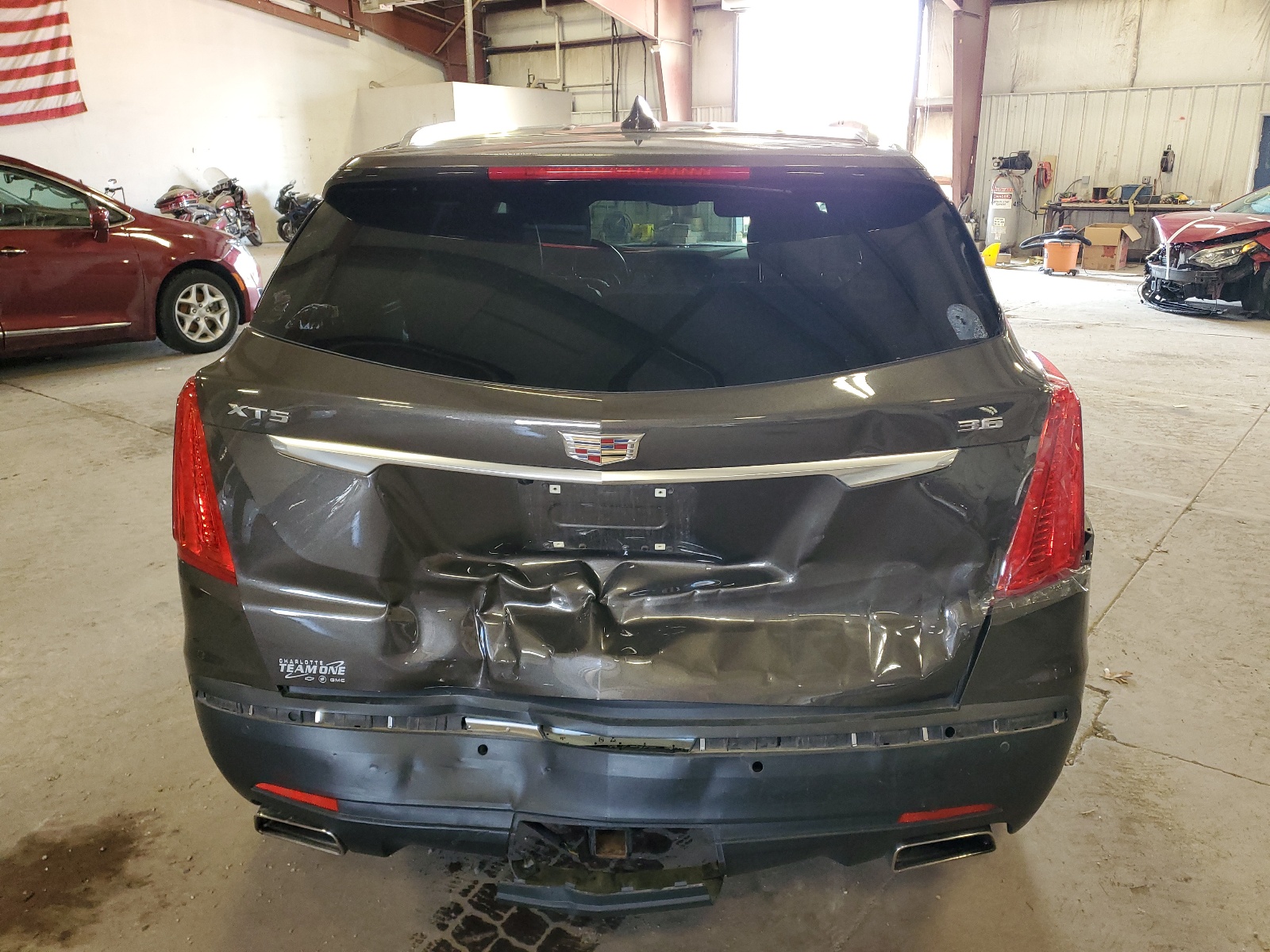 1GYKNCRS6KZ171666 2019 Cadillac Xt5 Luxury