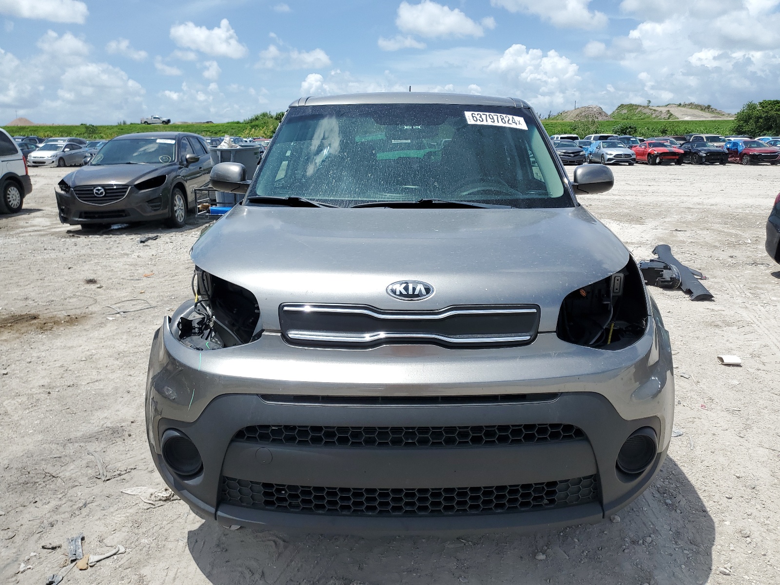 KNDJN2A25J7556508 2018 Kia Soul