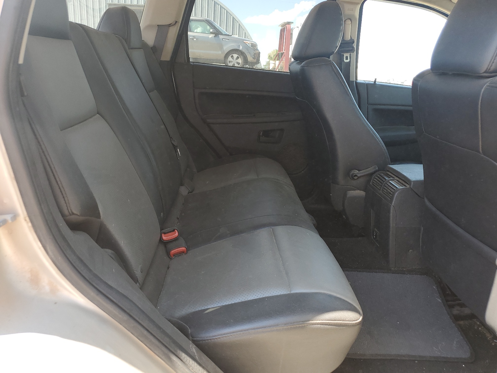 1J8GR48K48C240172 2008 Jeep Grand Cherokee Laredo