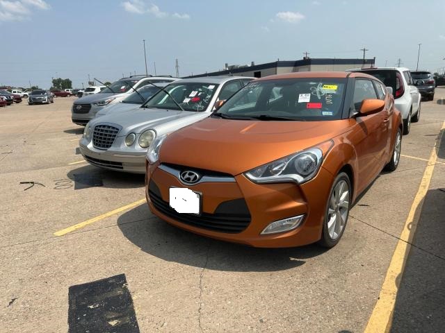 2017 Hyundai Veloster vin: KMHTC6ADXHU309841