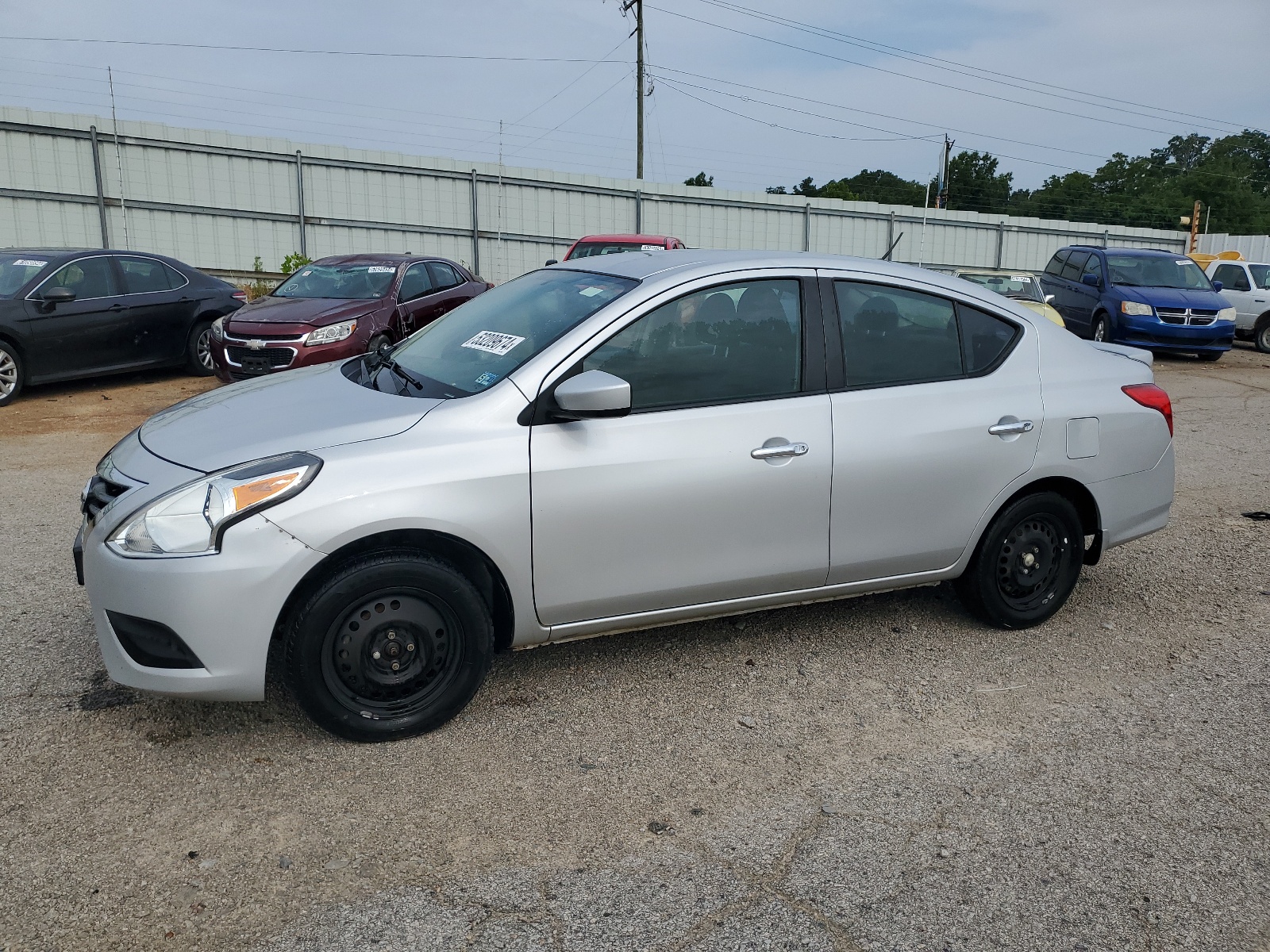 2017 Nissan Versa S vin: 3N1CN7AP3HK429837