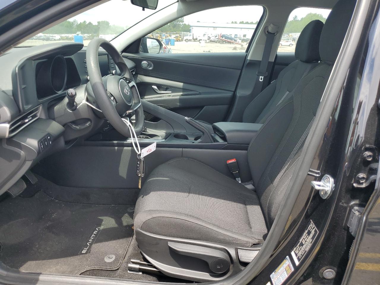 2022 Hyundai Elantra Se VIN: 5NPLL4AG5NH074080 Lot: 64838844