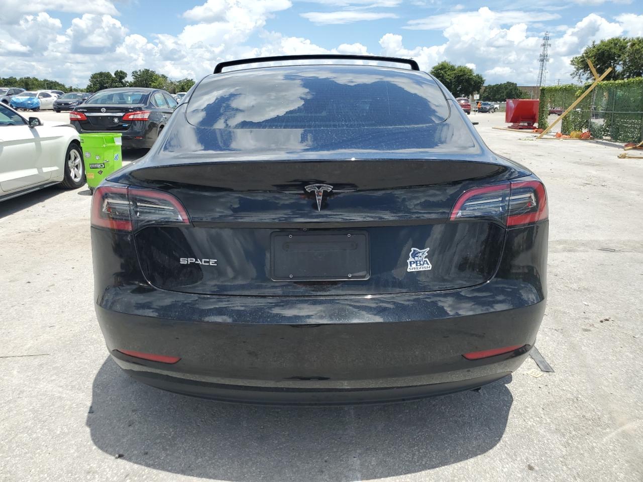 5YJ3E1EA1PF639389 2023 Tesla Model 3