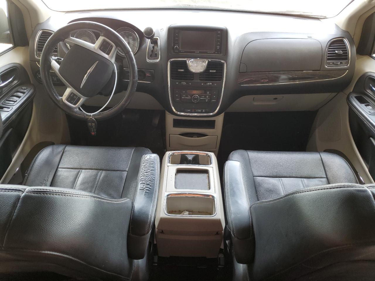 2016 Chrysler Town & Country Touring VIN: 2C4RC1BG1GR215112 Lot: 65086294