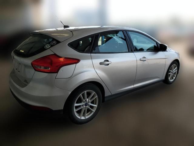 Хетчбеки FORD FOCUS 2015 Сріблястий