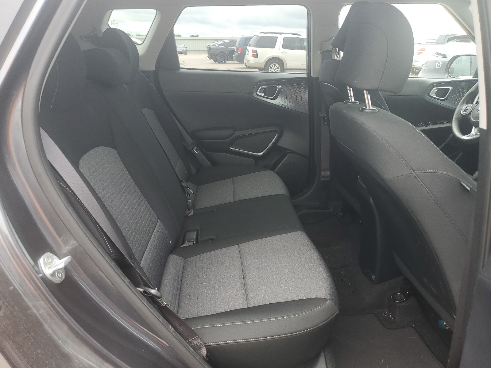 KNDJ23AU9L7733693 2020 Kia Soul Lx