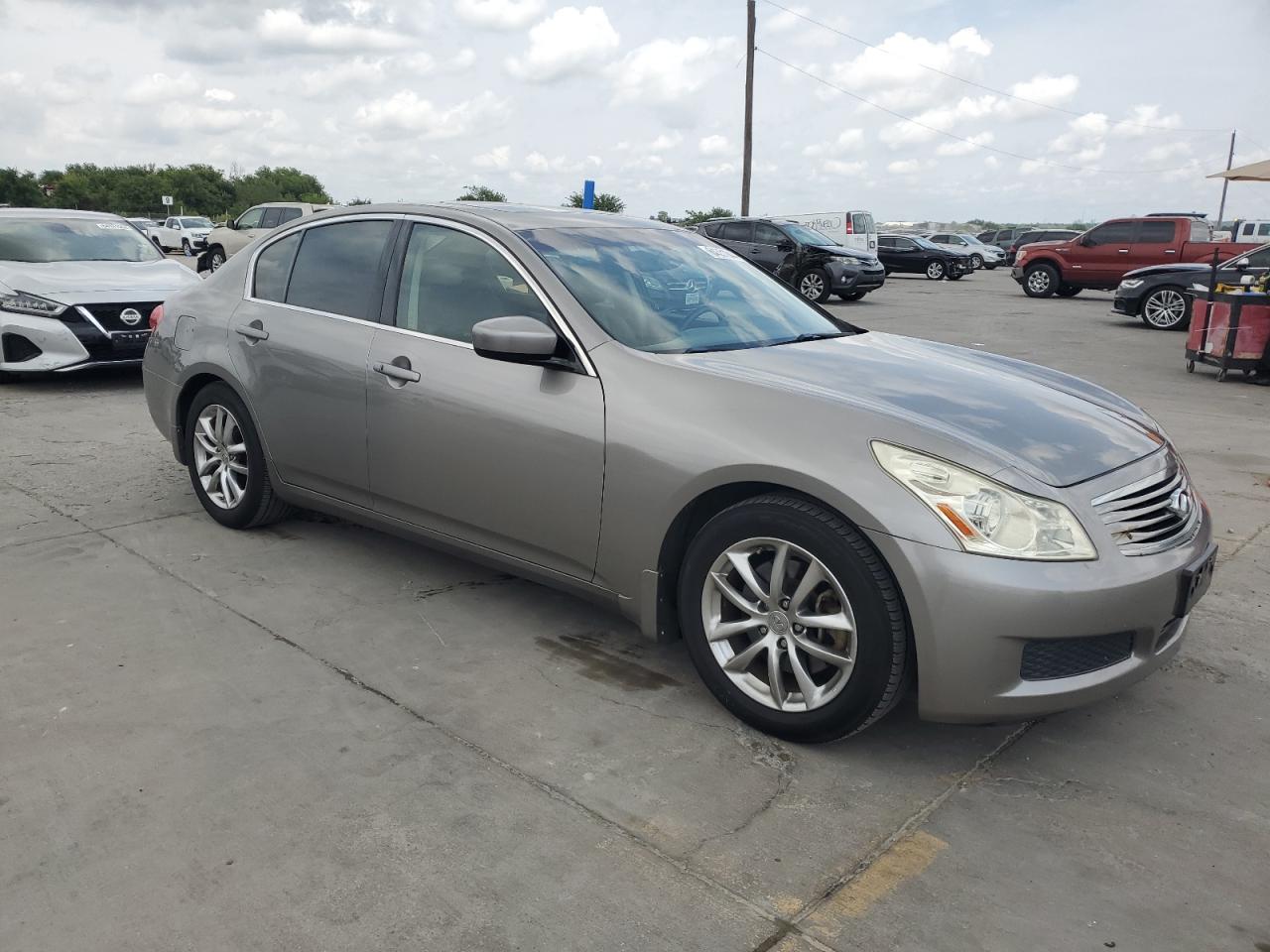2009 Infiniti G - Image 4