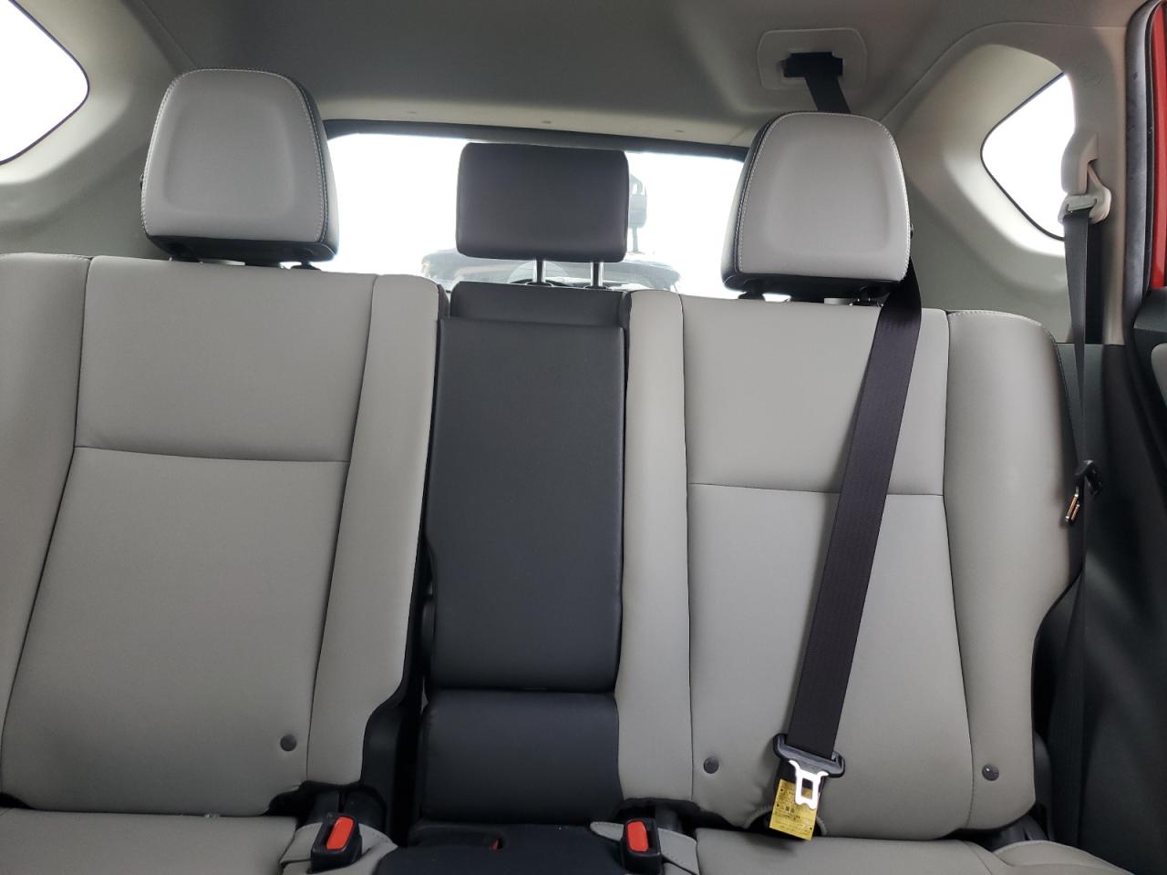 2016 Toyota Rav4 Limited VIN: JTMYFREV5GJ062668 Lot: 64357954