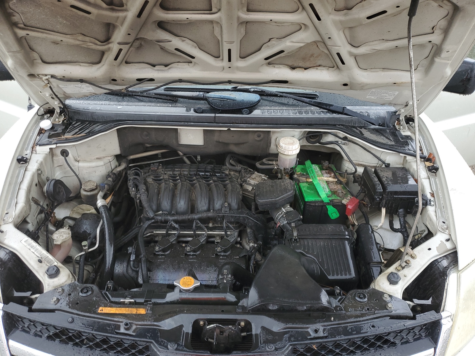 4A4MM21S97E071026 2007 Mitsubishi Endeavor Ls