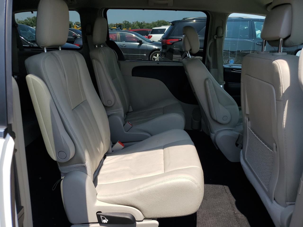 2016 Chrysler Town & Country Touring VIN: 2C4RC1BG1GR128780 Lot: 61616894