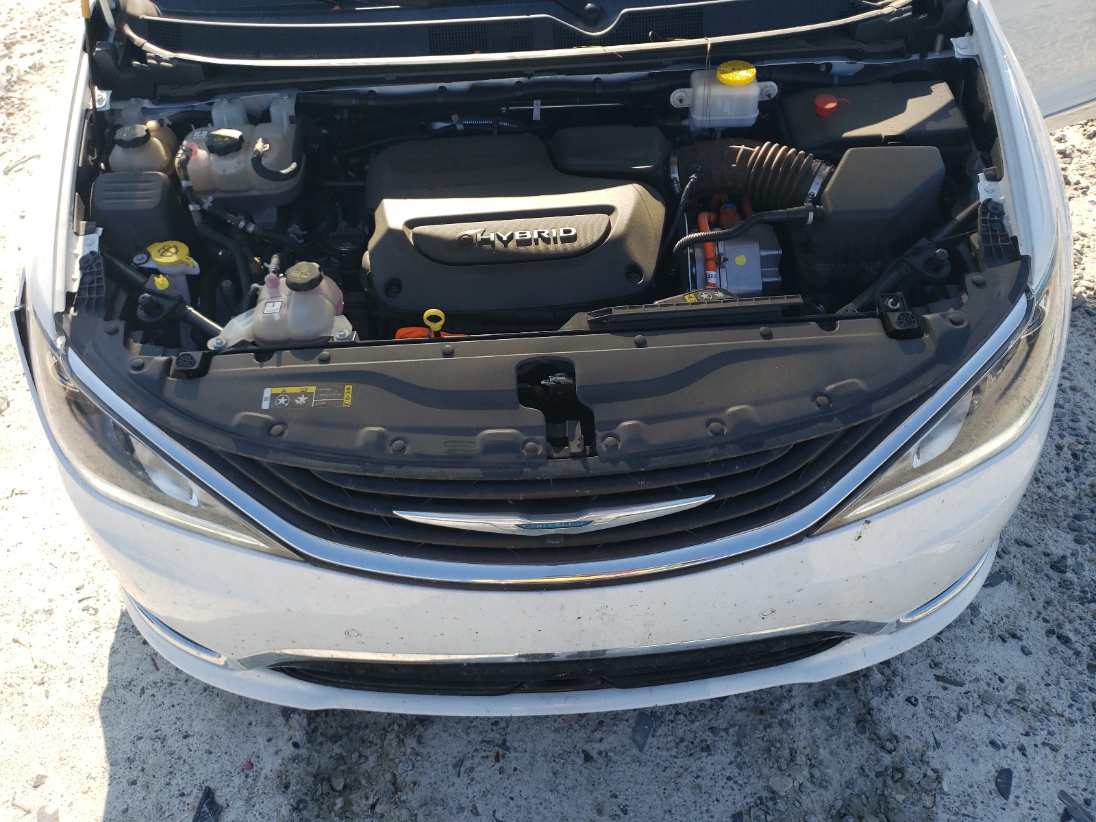 2C4RC1N76JR164404 2018 Chrysler Pacifica Hybrid Limited