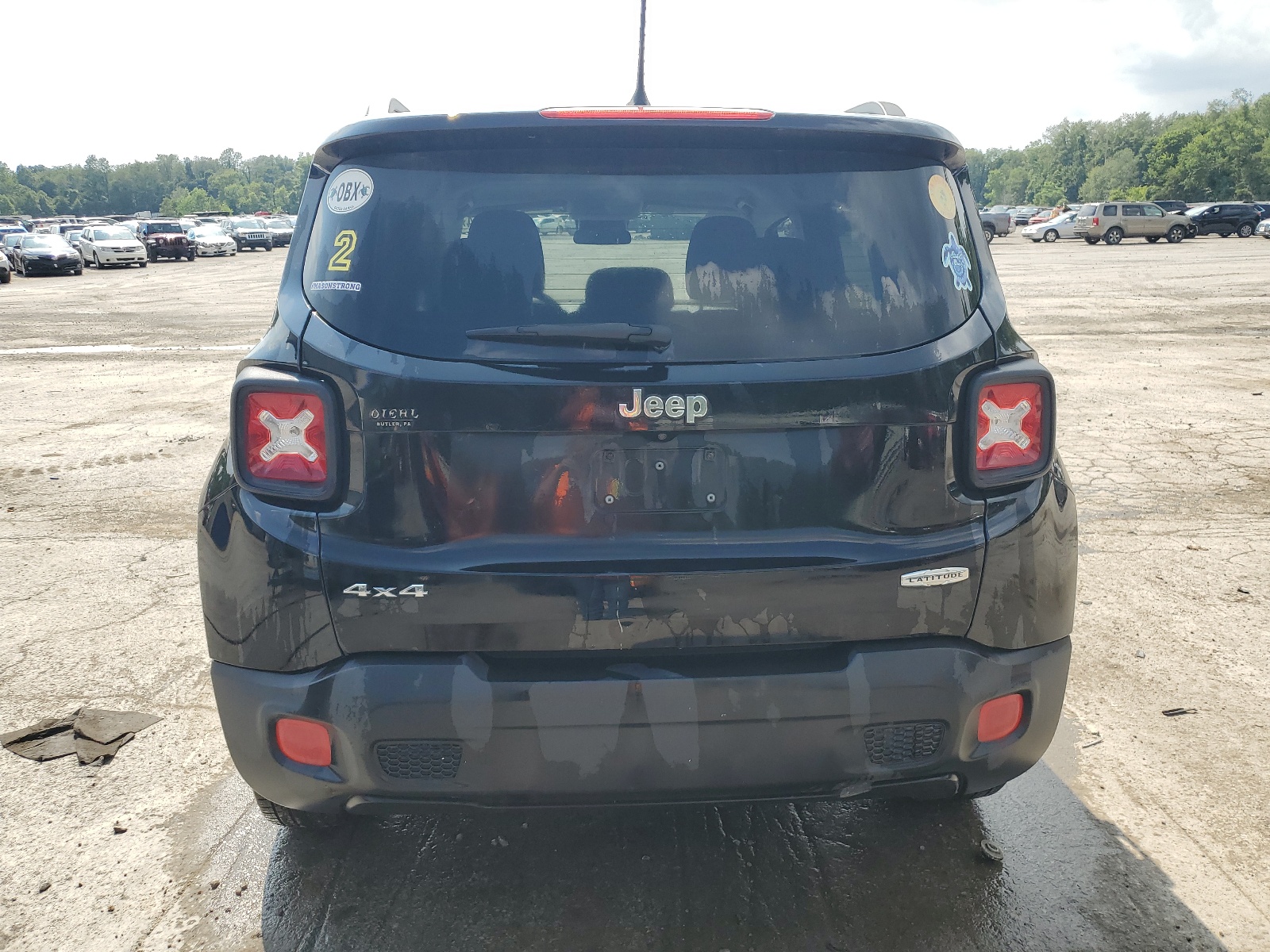 2016 Jeep Renegade Latitude vin: ZACCJBBT5GPD81720