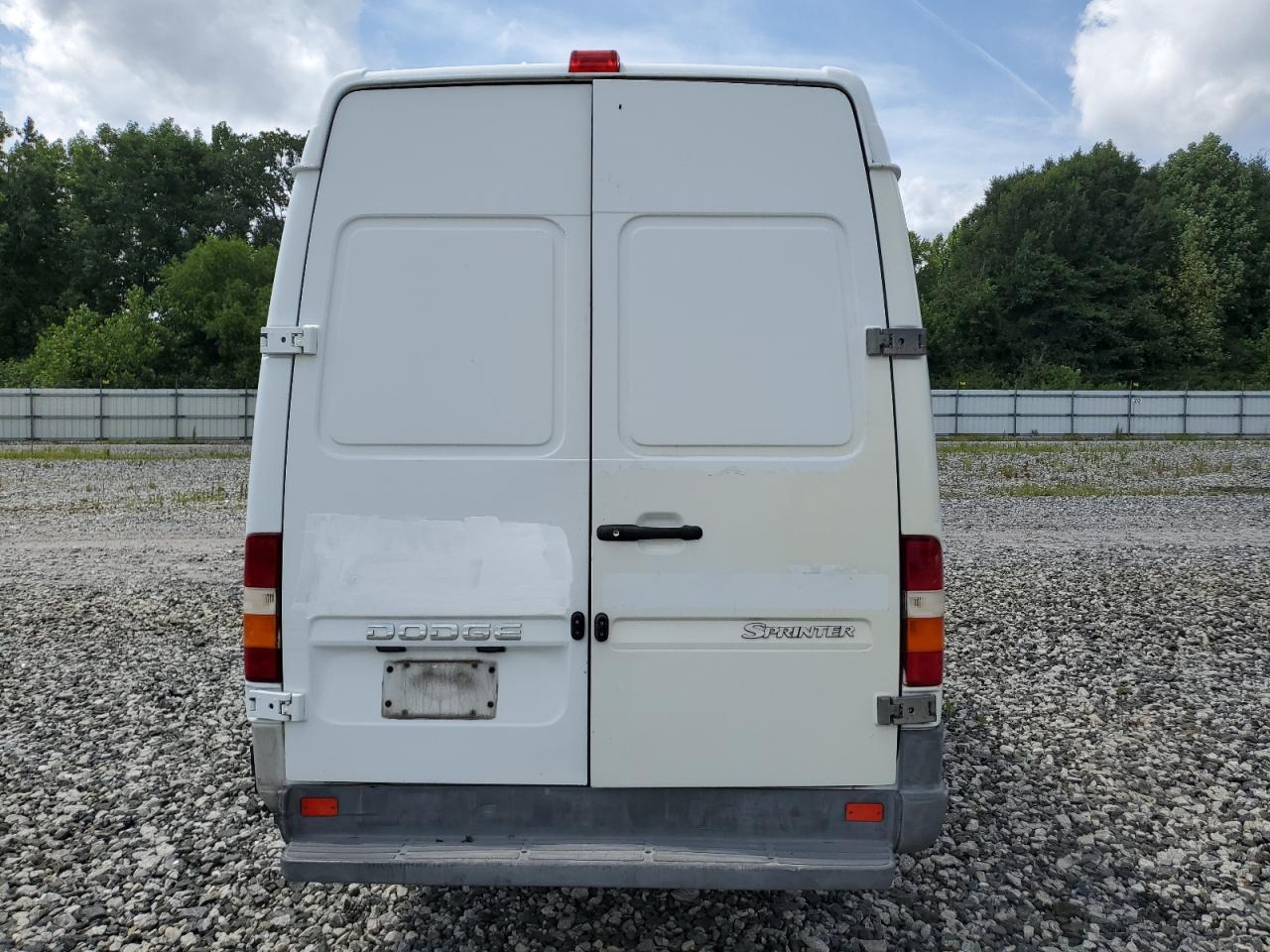 2006 Dodge Sprinter 2500 VIN: WD0PD744765905668 Lot: 64041064