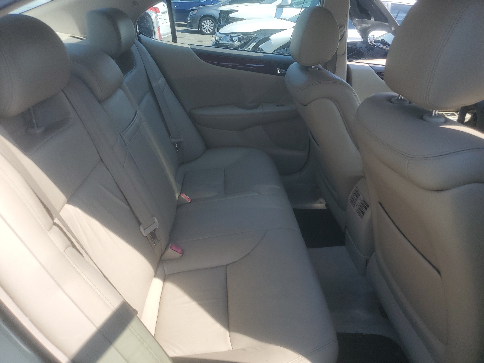 JTHBA30G445042411 2004 Lexus Es 330