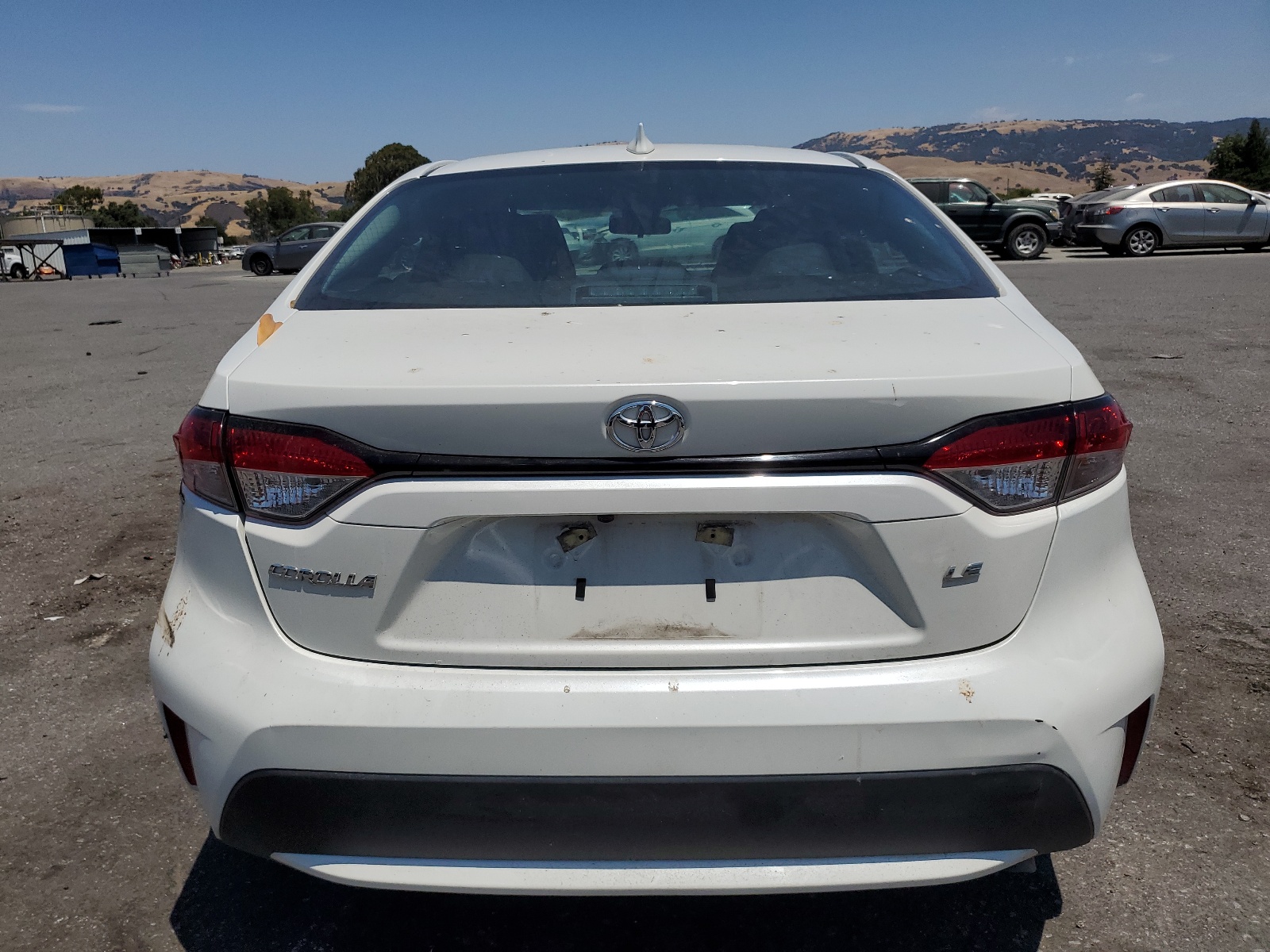 2020 Toyota Corolla Le vin: 5YFEPRAE5LP138773