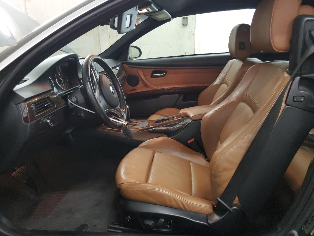 2009 BMW 328 I VIN: WBAWL13569PX23836 Lot: 64146704