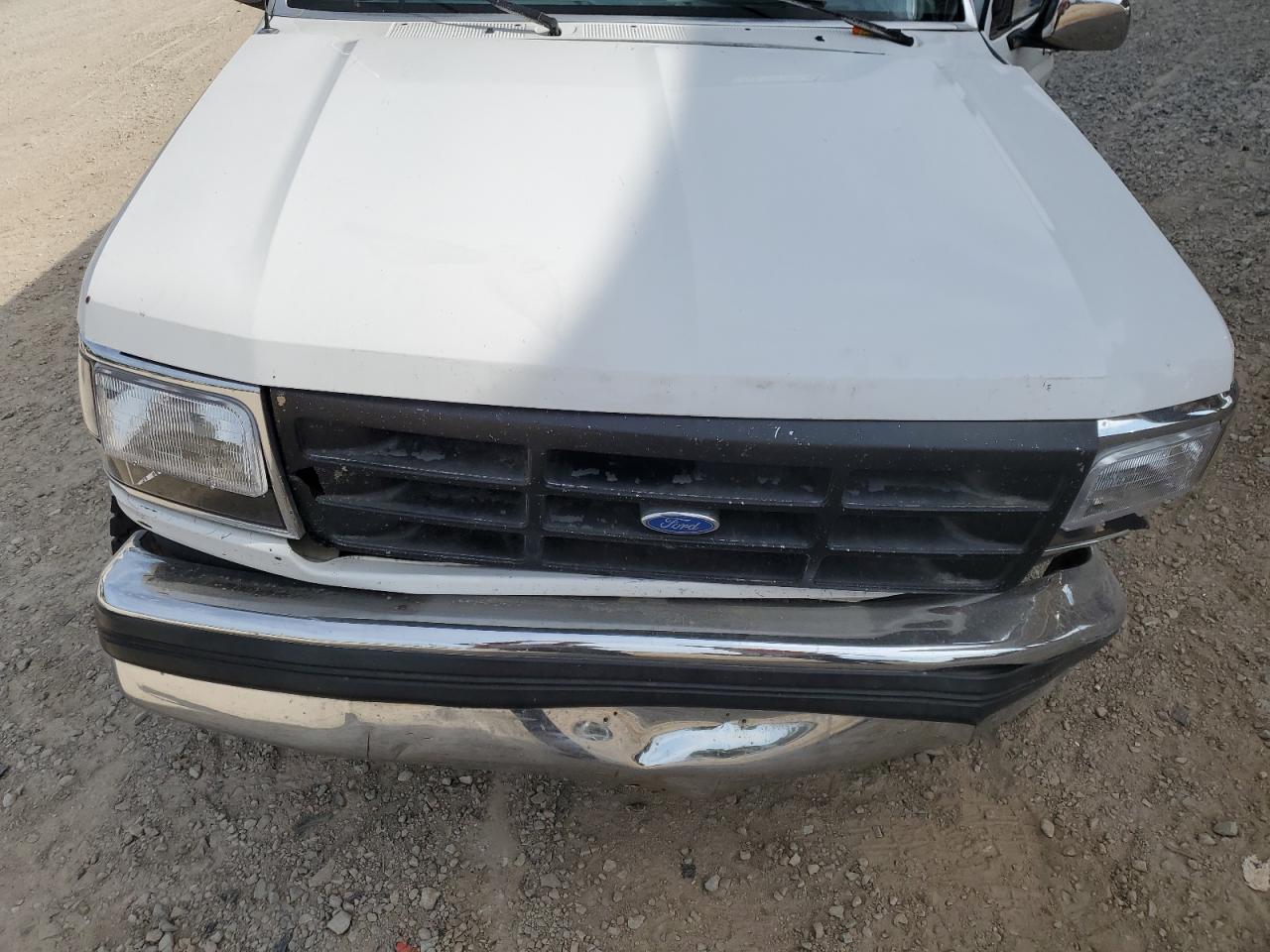 1994 Ford F150 VIN: 1FTEF15N1RNB18489 Lot: 62103014