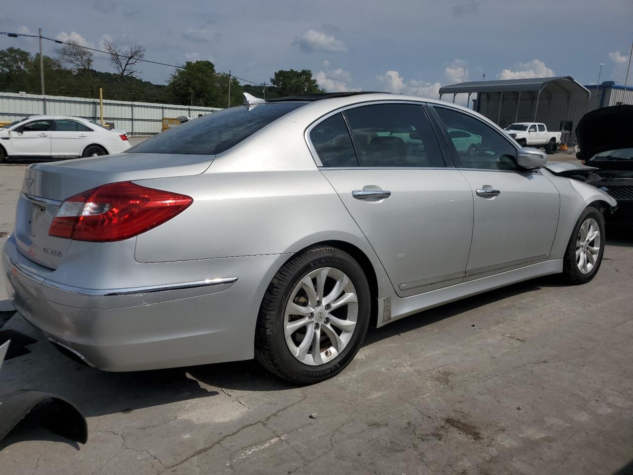 2012 Hyundai Genesis 3.8L VIN: KMHGC4DD4CU174477 Lot: 64465904