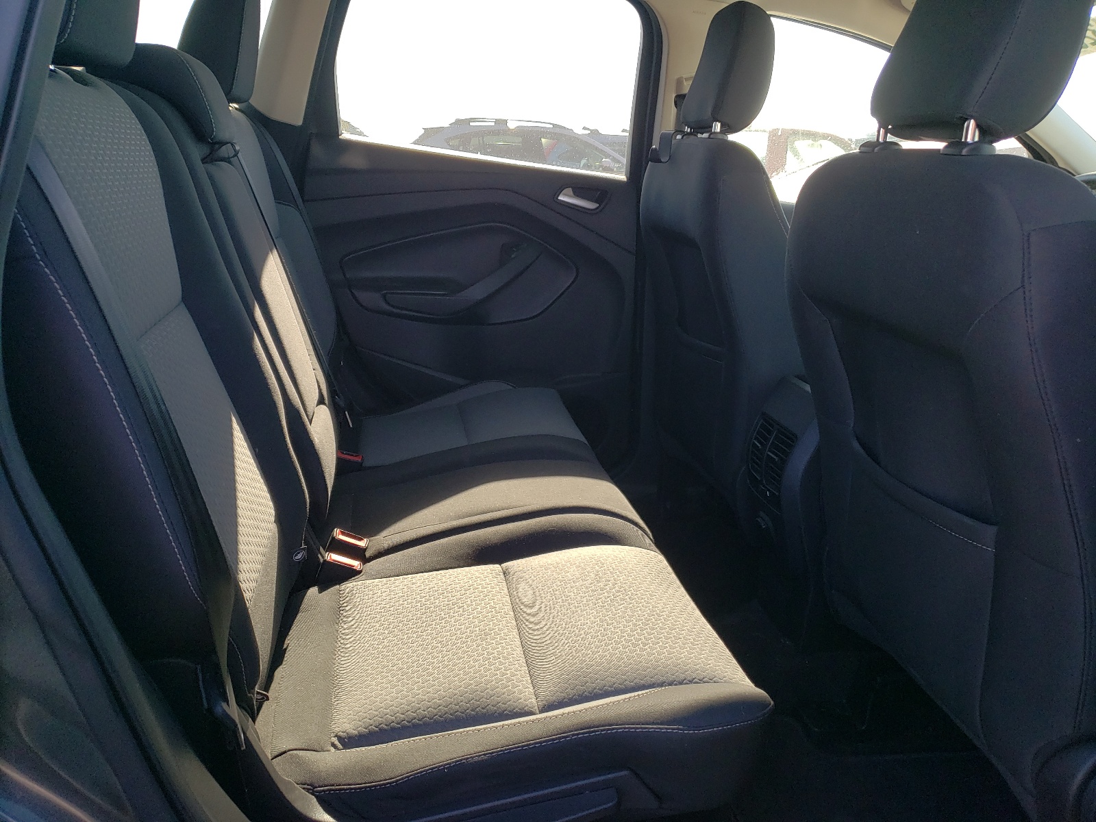 1FMCU0GD4JUD44690 2018 Ford Escape Se