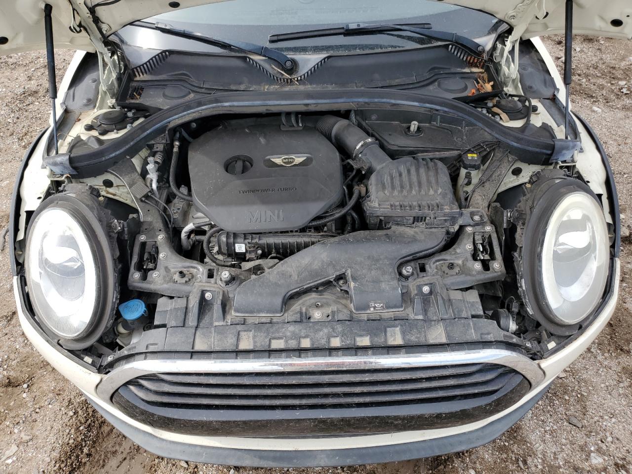 2017 Mini Cooper Clubman VIN: WMWLN5C39H2E33561 Lot: 61059764