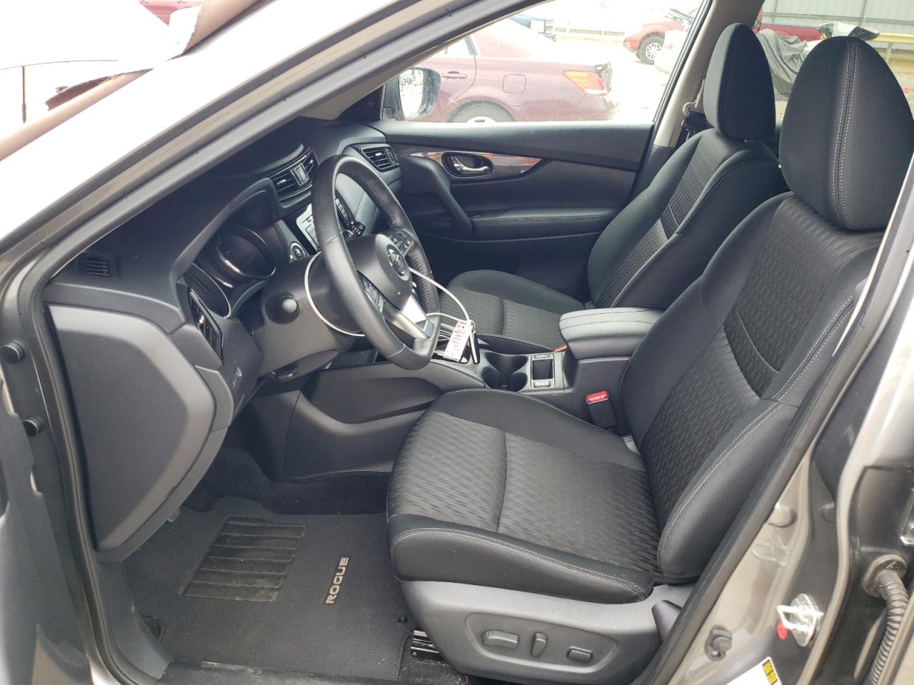 2018 Nissan Rogue S VIN: KNMAT2MV8JP531372 Lot: 64861644