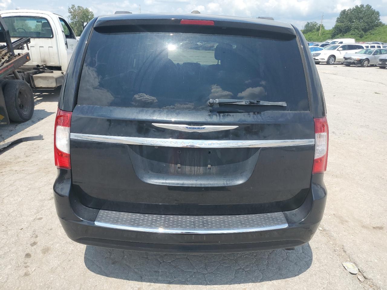 2016 Chrysler Town & Country Lx VIN: 2C4RC1AG6GR150808 Lot: 64218624