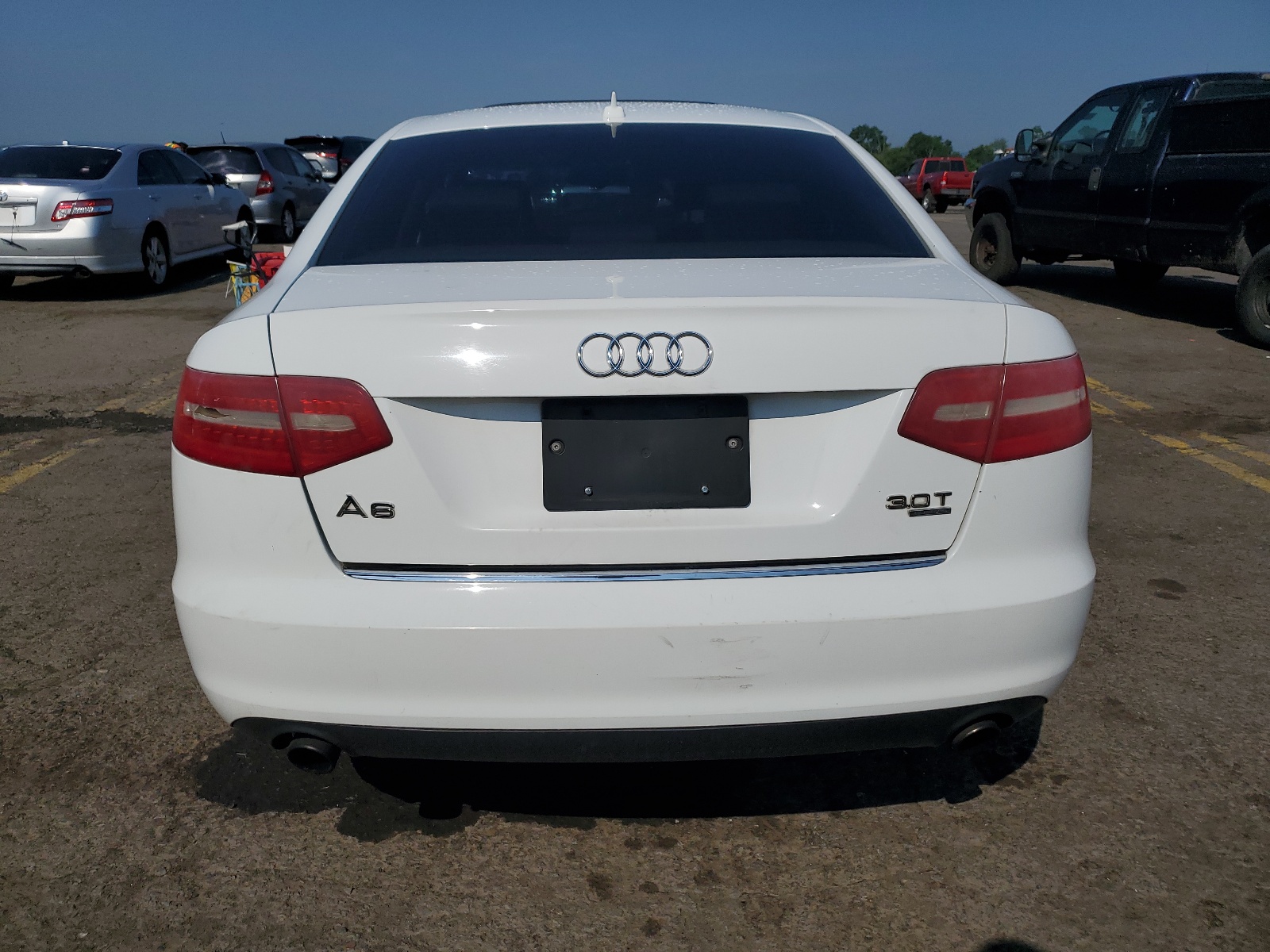 WAUFGAFB1AN037757 2010 Audi A6 Premium Plus