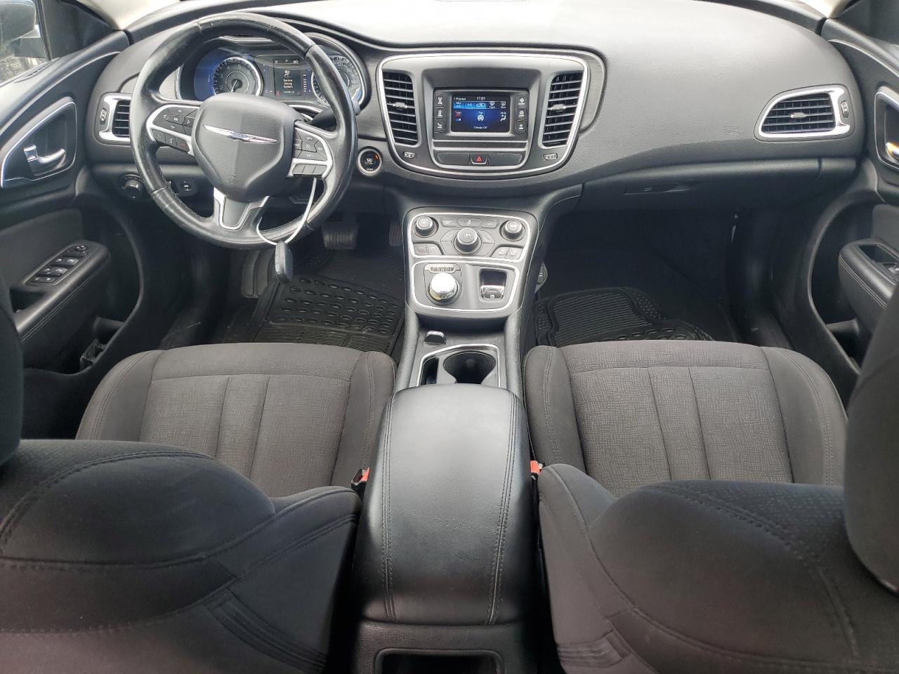 2015 Chrysler 200 Limited VIN: 1C3CCCAB8FN687752 Lot: 63524394