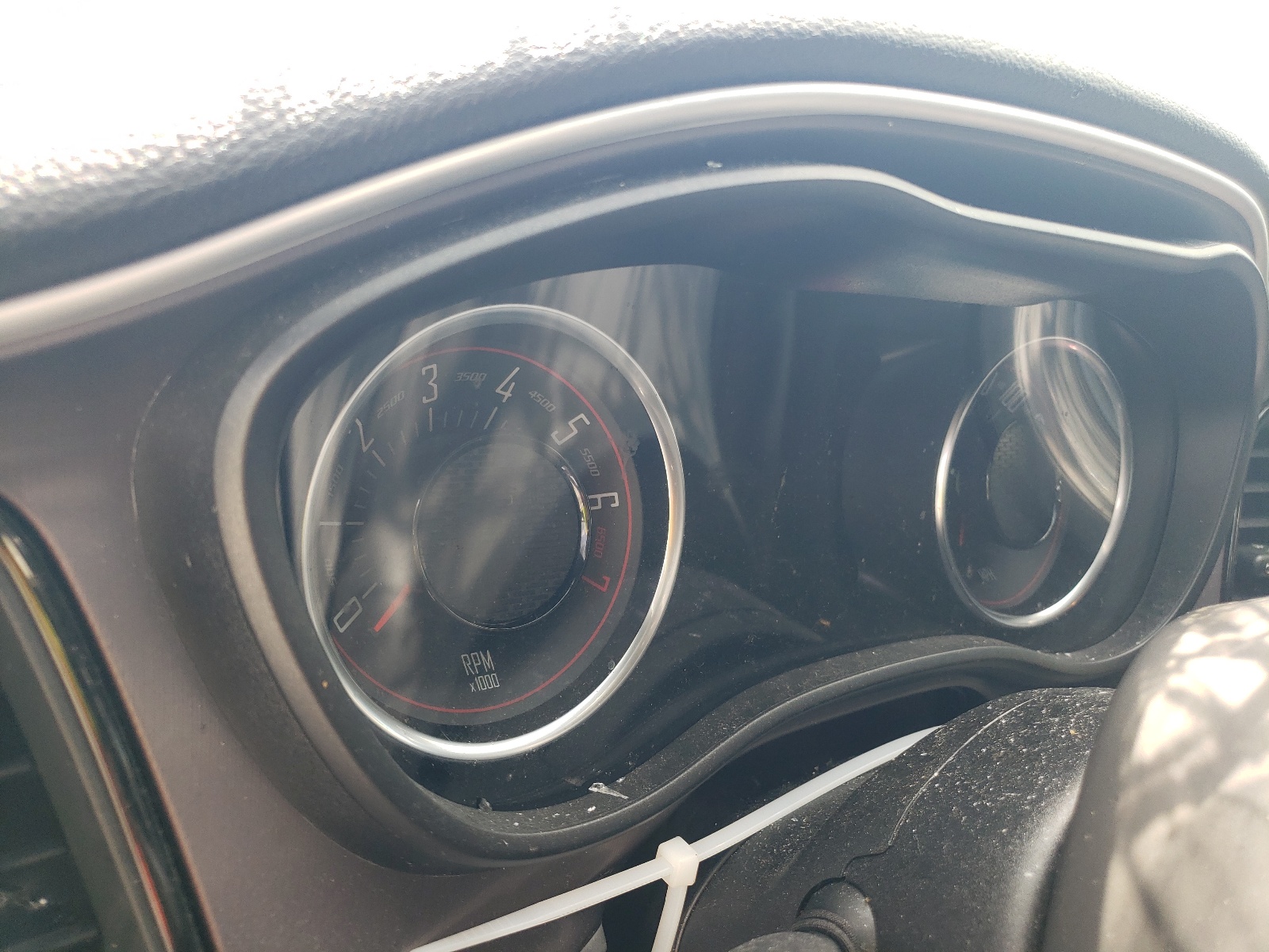 2C3CDZAG2LH219161 2020 Dodge Challenger Sxt