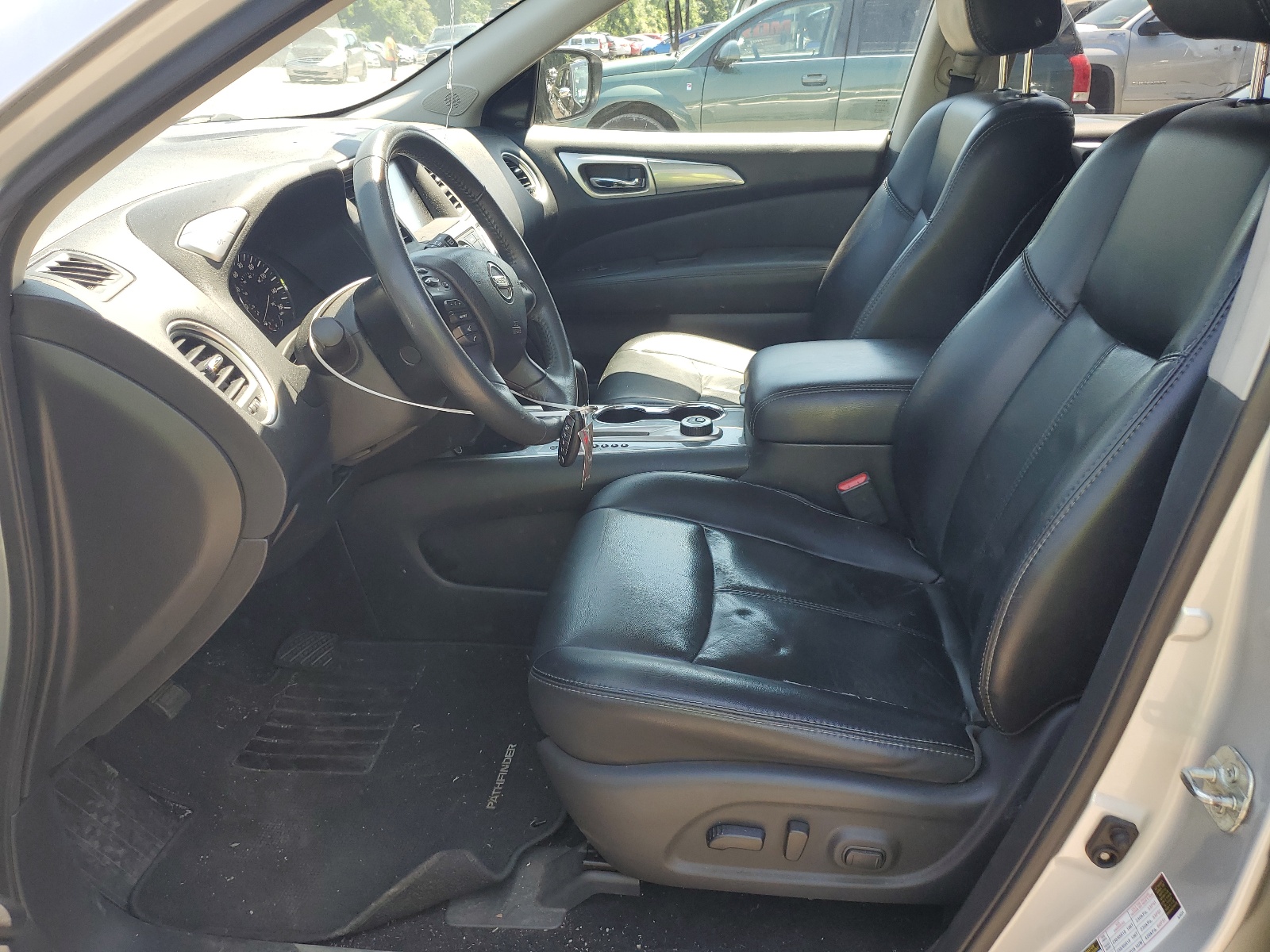 5N1DR2MM0HC912004 2017 Nissan Pathfinder S