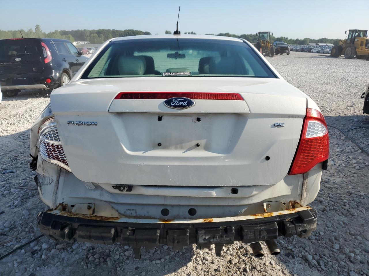 3FAHP0HA8BR117989 2011 Ford Fusion Se
