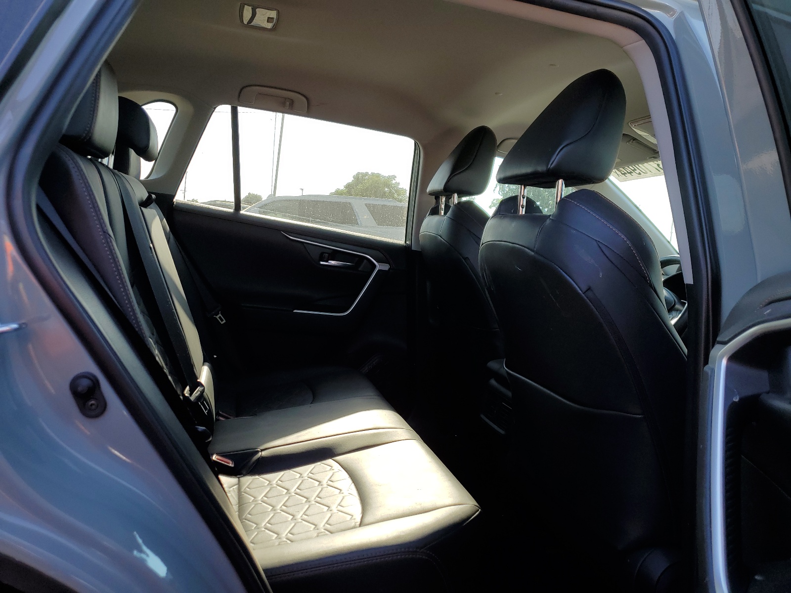 2T3J1RFVXKC027876 2019 Toyota Rav4 Adventure