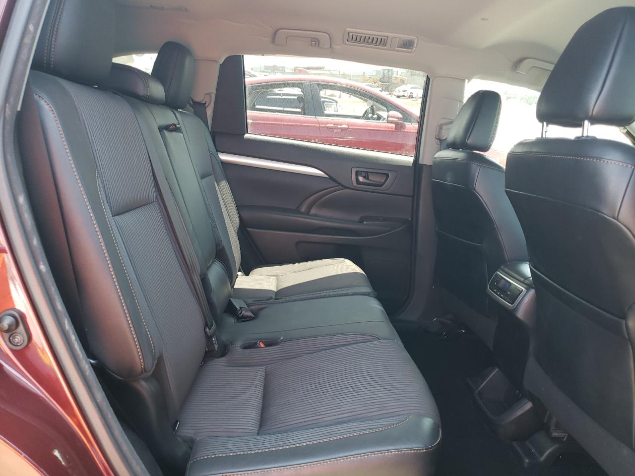 2017 Toyota Highlander Le VIN: 5TDZZRFH9HS207350 Lot: 64406514