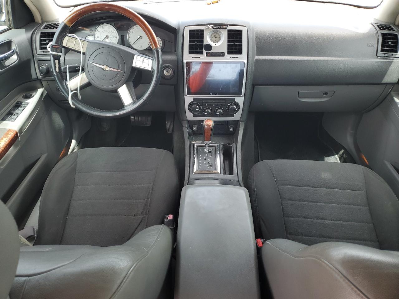 2005 Chrysler 300 Touring VIN: 2C3JA53G25H145457 Lot: 62396924