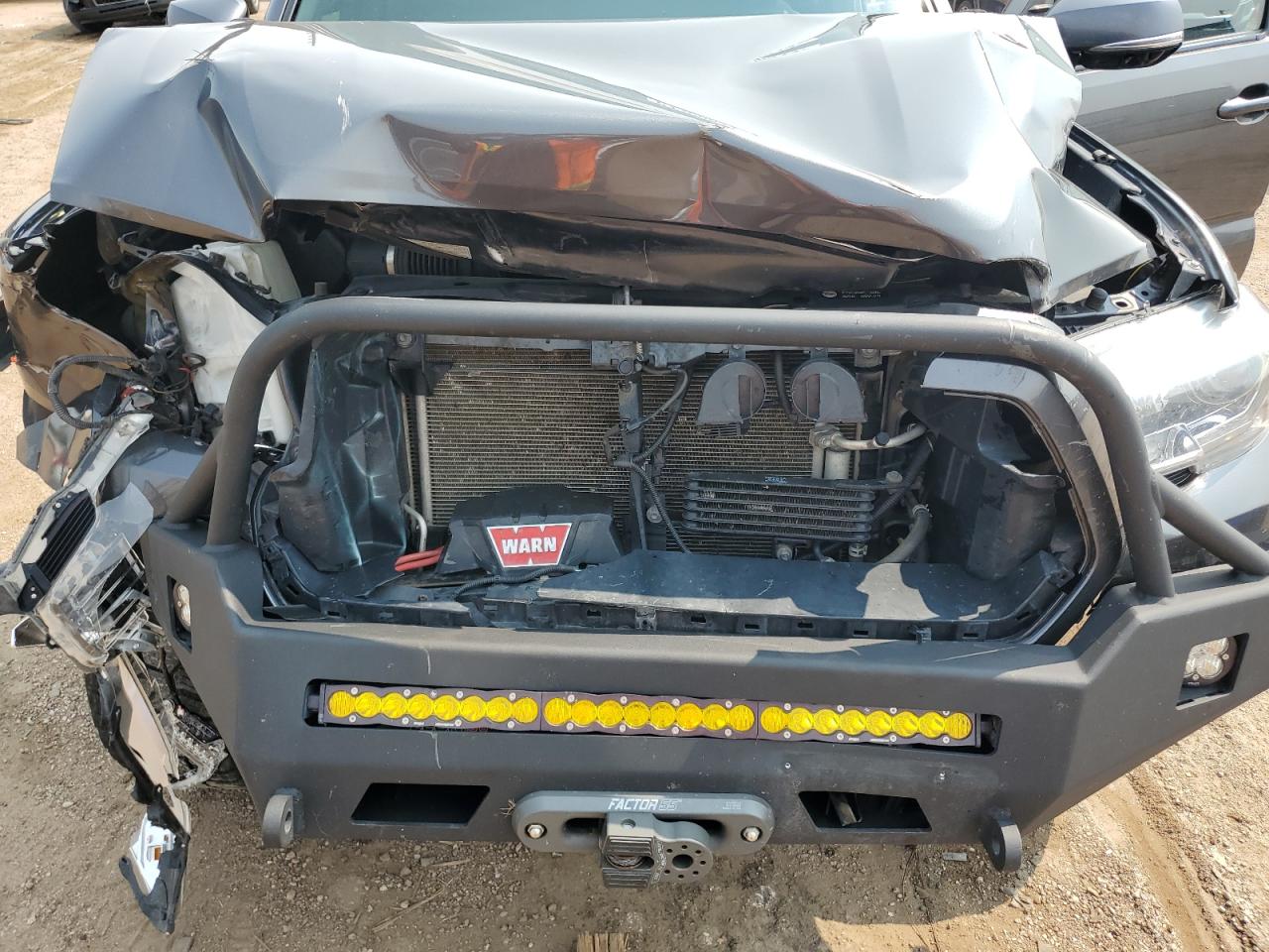 2017 Toyota Tacoma Double Cab VIN: 3TMCZ5AN5HM085100 Lot: 64360014