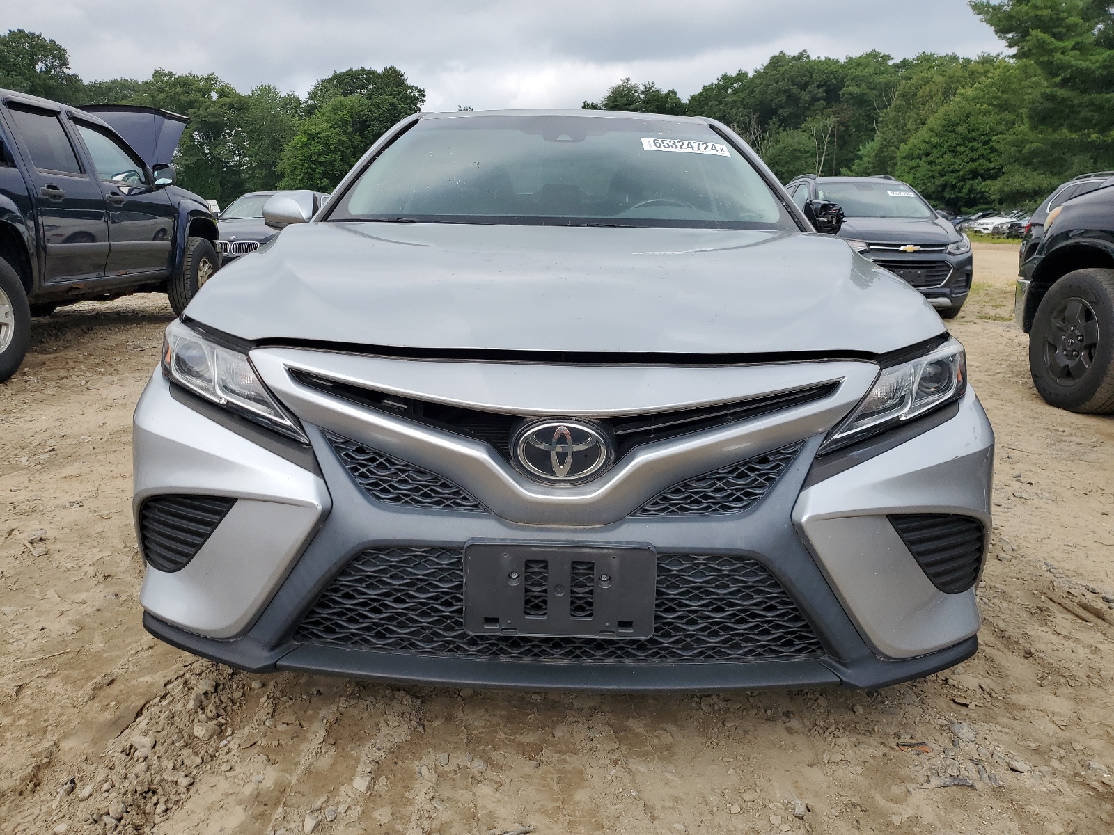 2018 Toyota Camry L vin: 4T1B11HK1JU562402