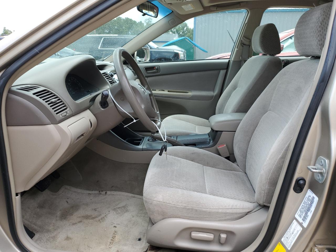 2003 Toyota Camry Le VIN: 4T1BE30K33U772692 Lot: 65030284