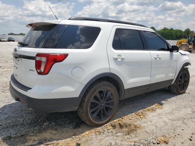  FORD EXPLORER 2018 Белый