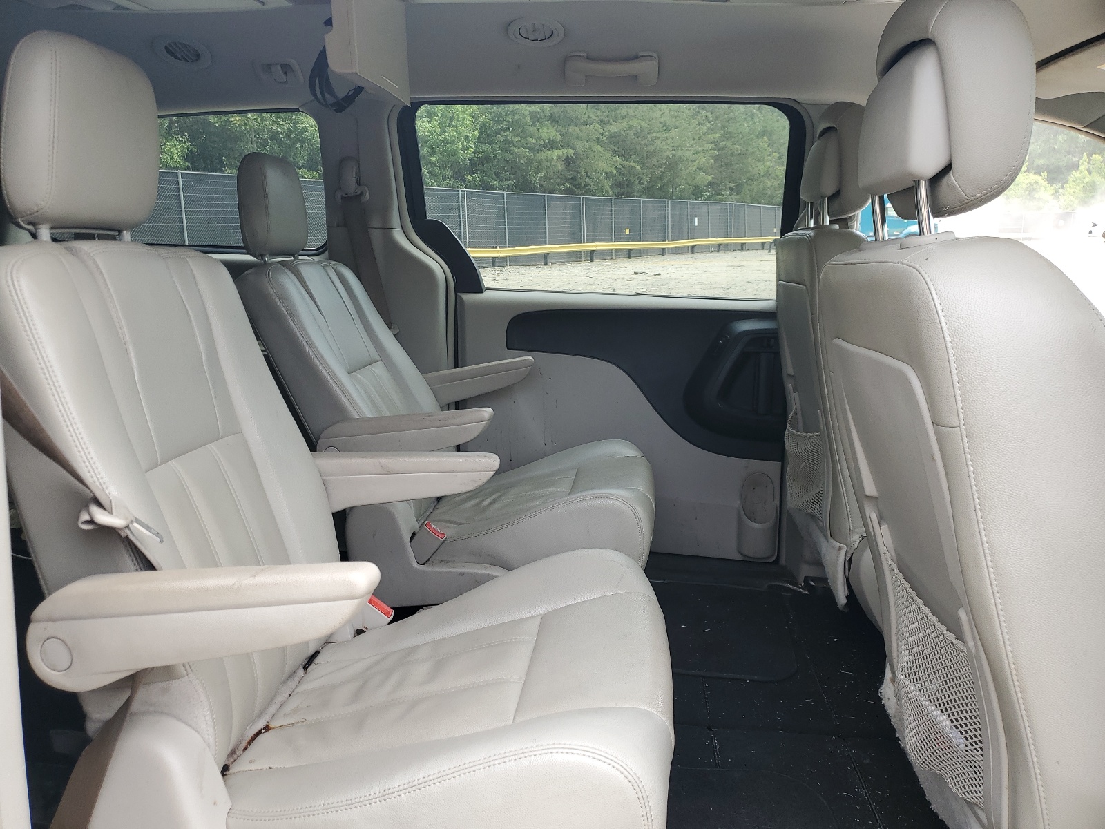 2C4RC1BG1DR721213 2013 Chrysler Town & Country Touring