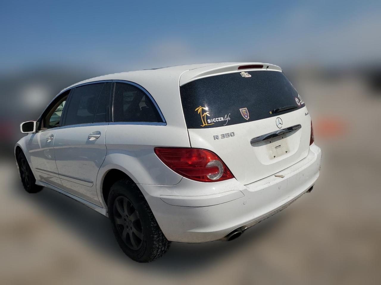 2007 Mercedes-Benz R 350 VIN: 4JGCB65E07A047334 Lot: 64675564