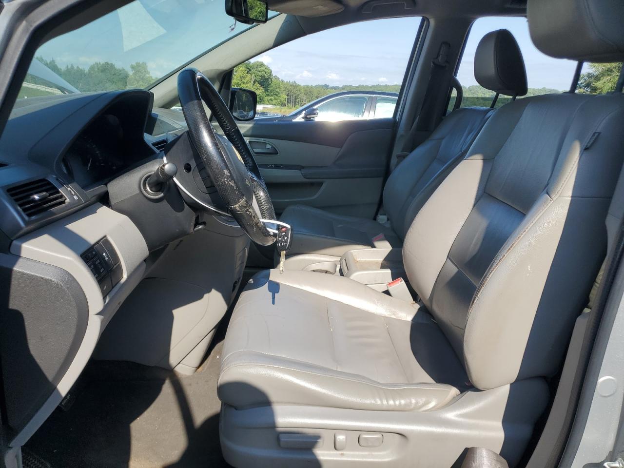 2011 Honda Odyssey Exl VIN: 5FNRL5H62BB015155 Lot: 61897404