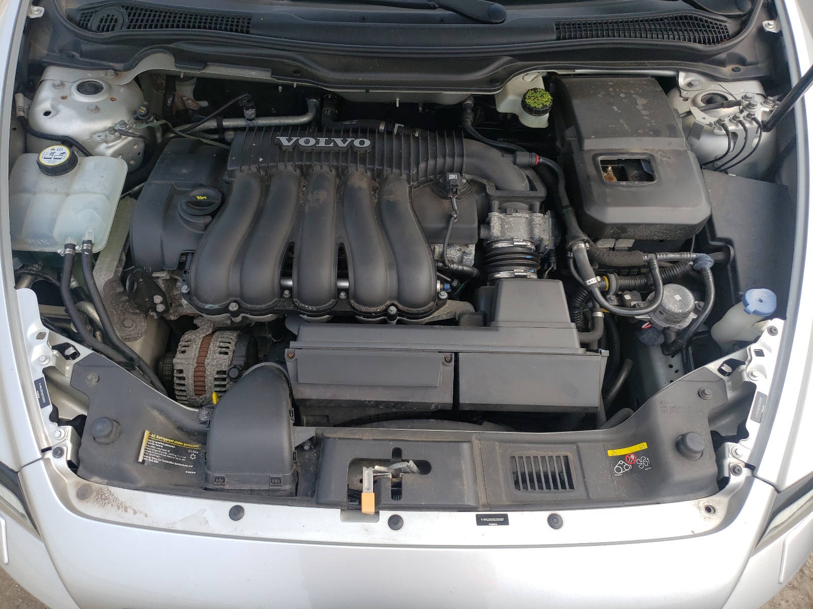 YV1MS382582383687 2008 Volvo S40 2.4I