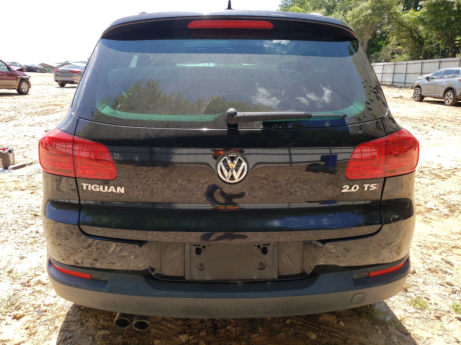 WVGAV7AX3FW554869 2015 Volkswagen Tiguan S