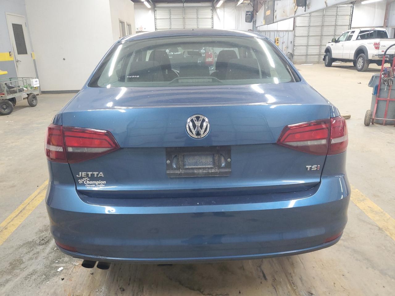 2017 Volkswagen Jetta S VIN: 3VW2B7AJXHM227611 Lot: 64253924