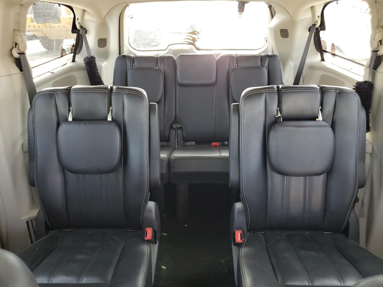 2015 Chrysler Town & Country Touring VIN: 2C4RC1BG9FR710544 Lot: 65089974