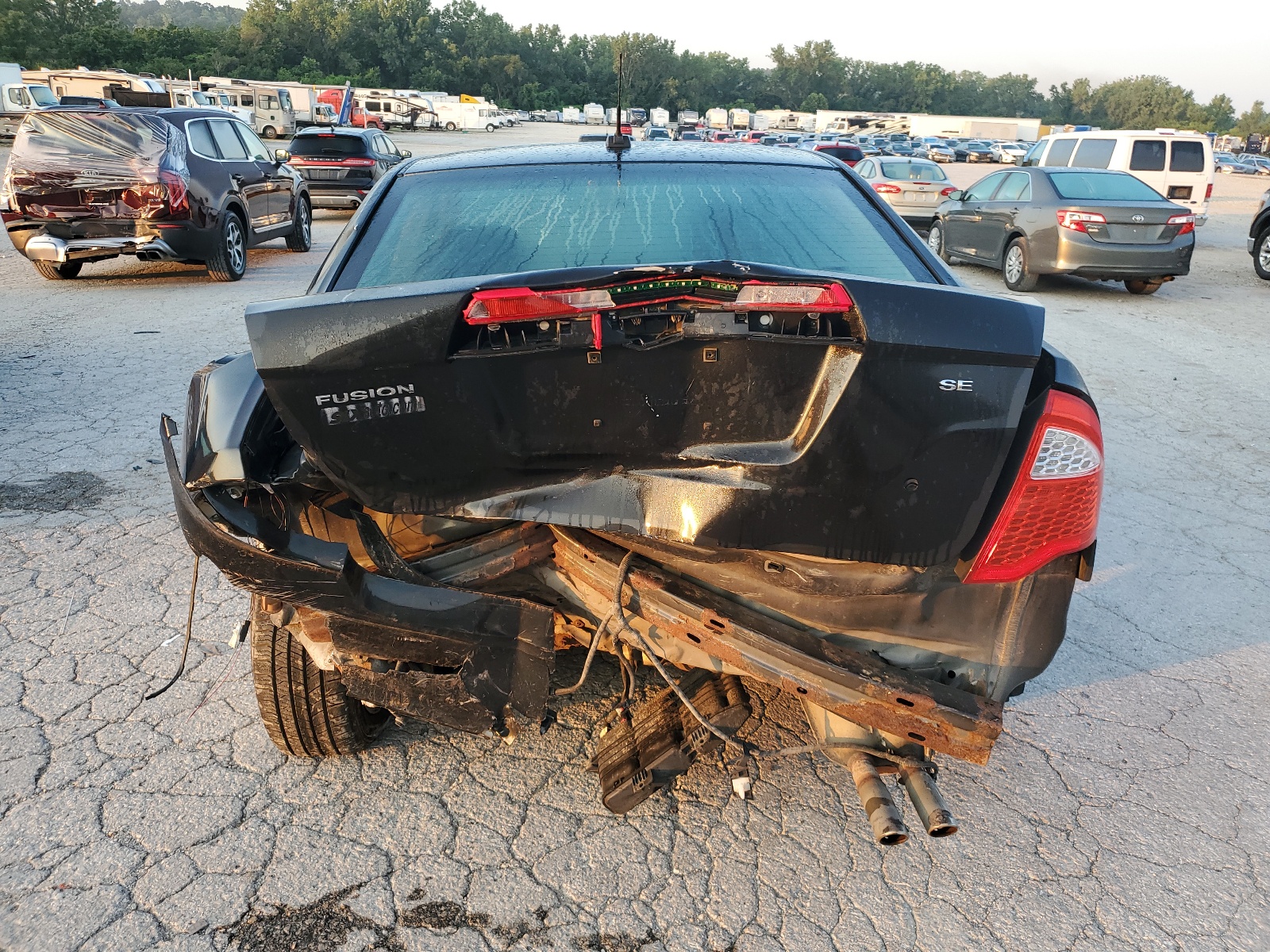 3FAHP0HA1CR310972 2012 Ford Fusion Se